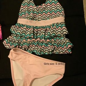Girls tankini